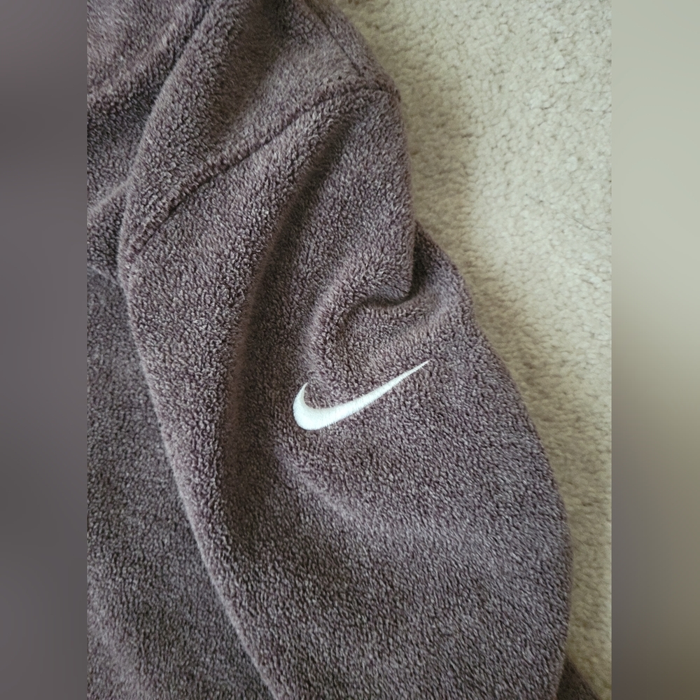 Nike Dri-Fit - Picture 5 of 10